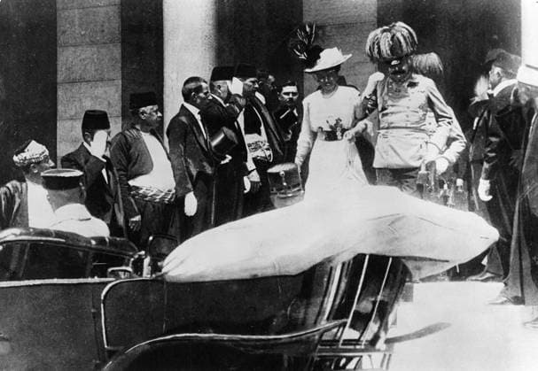 Orig. caption... 50 YEARS AGO Fifty years ago (on June 28th.) The Archduke Franz Ferdinand of Austria and his wife were assassinated during a state visit to Sarajevo. The tragedy which few regarded as world-shattering at the time was to be the excuse for war between Austria and Serbia. Within another month Russia, France, Britain, and Germany were dragged in, and World War One had begun. This picture was taken a minute before the assassination. As the Archduke and his wife stepped into the waiting carriage shots rang out. Note CD99 Franz Ferdinand, 1863-1914, Archduke of Austria and his wife, Sophie von Chotek, assassinated in Sarajevo 28 June 1914. persons: Franz Ferdinand, Archduke of Austria ;Sophie von Chotek sites: SARAJEVO ;AUSTRIA-HU  Copyright: xXxXxXx MURDER IN SARAJEVO
