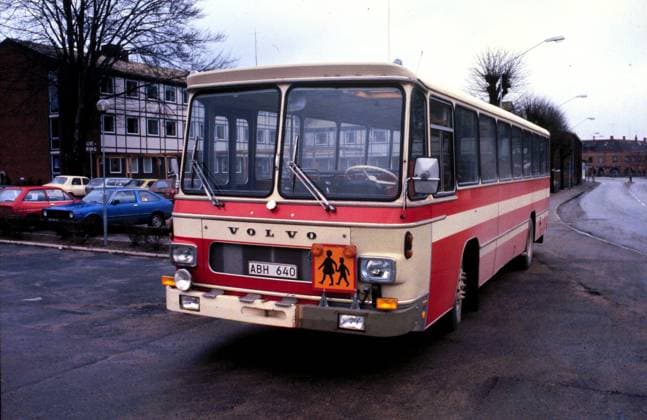 1981. Volvo sites: SWEDEN Sweden sp_sw x5600x *** 1981 Volvo sites SWEDEN Sweden sp sw x5600x  Copyright: xLARS-GUNNARxBENGTSSONxLGBx SCHOOL BUS
