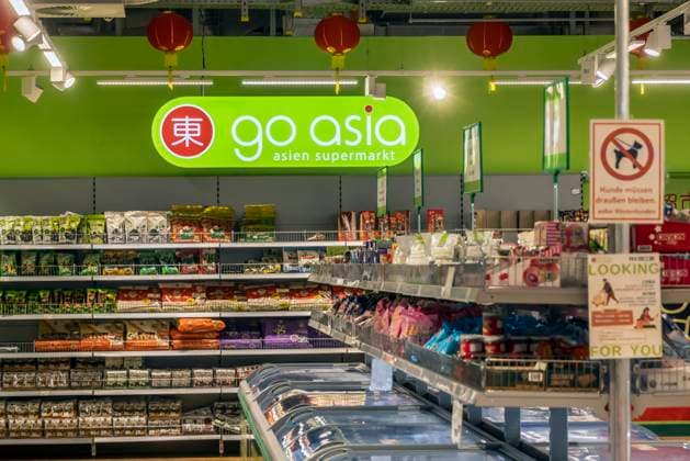 go asia supermarkt, Einkaufspassage Königsbau Passagen Stuttgart. 11.10.2024: Stuttgart, Baden-Württemberg, Deutschland *** go asia supermarket, shopping arcade Königsbau Passagen Stuttgart 11 10 2024 Stuttgart, Baden Württemberg, Germany