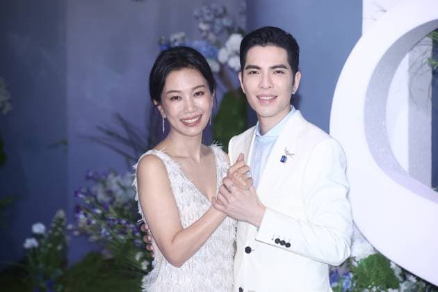 Entertainment Themen der Woche KW41 Entertainment Bilder des Tages Jam Hsiao und Summer Lin Youhui heiraten in Taipeh TAIPEI, CHINA - OCTOBER 13: Singer Jam Hsiao and his wife Summer Lin Youhui pose at their wedding banquet on October 13, 2024 in Taipei, Taiwan of China.  Copyright: xVCGx 111523654624