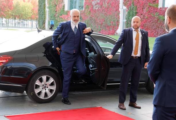 Edi Rama, Ministerpräsident von Albanien, Deutschland, Berlin, Bundeskanzleramt, Gipfel des Berlin-Prozesses zum Westbalkan Teilnahme BK Scholz *** Edi Rama, Prime Minister of Albania, Germany, Berlin, Federal Chancellery, Summit of the Berlin Process on the Western Balkans Participation BK Scholz