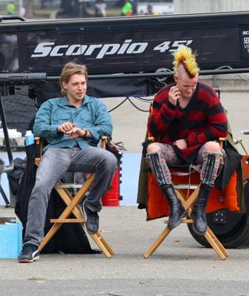 Austin Butler and Matt Smith seen filming on the ˜Caught Stealing™ set Featuring: Austin Butler, Matt Smith Where: Queens, New York, United States When: 14 Oct 2024 Credit: Jose Perez INSTARimages EDITORIAL USE ONLY. NOT FOR USE BY NEWSPAPERS BASED IN THE UK. Copyright: xx instar54222554