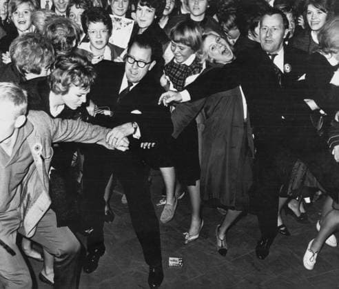 Orig. caption... SALLE SURVOLTEE AU PALAIS DES SPORTS POUR LES BEATLES C est devant une salle pleine et survoltÃ e que les Beatles, venus ce matin special de Londres, ont donnÃ cet apres midi, au Palais des Sports, le premier de leurs deux recital parisiens. La salle Ã tait particulieerement survoltÃ e et des fans brandissaient mÃªme des calicos. Note Congestion Facial expressions Fans CD330 persons: THE BEATLES* sites: PARIS;FRANCE sp_sw x5600x *** Orig caption OVERWHELMED ROOM AT THE PALAIS DES SPORTS FOR THE BEATLES It was in front of a packed and excited room that the Beatles, who came specially from London this morning, gave the first of their two Parisian recitals this afternoon at the Palais des Sports The room was particularly  Copyright: xx BEATLES HYSTERIA
