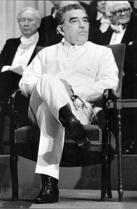 The Nobel Prize ceremony 1982. Gabriel Garcia Marquez literature laureate, Stockholm, Sweden 1982-12-10 (c) ELGSTRAND BJÖRN Aftonbladet IBL Bildbyra * * * EXPRESSEN OUT * * * AFTONBLADET 3170 STO x2512x *** The Nobel Prize ceremony 1982 Gabriel Garcia Marquez literature laureate, Stockholm, Sweden 1982 12 10 c ELGSTRAND BJÖRN Aftonbladet IBL Bildbyra EXPRESSEN OUT AFTONBLADET 3170 STO x2512x  Copyright: xAftonbladet TTx