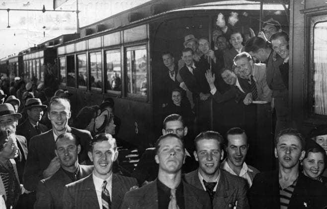 Andra världskriget i Skane Malmö sept 1939. Svenska mobiliseringen sept 1939. Pa väg till Silfvakra Silvakra med tag. Malmö Sverige 1930-tal, andra världskriget x2503x *** World War II in Skane Malmö Sept 1939 Swedish mobilization Sept 1939 On the way to Silfvakra Silvakra with tag Malmö Sweden 1930s, World War II x2503x  Copyright: xSydsvenskanx xIBLxBildbyrax