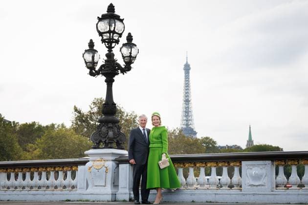 Bilder des Jahres 2024, Entertainment 10 Oktober Entertainment Themen der Woche KW42 Entertainment Bilder des Tages %item the Pont Alexandre III in Paris, on the second day of the official state visit of the Belgian royal couple to France, Tuesday 15 October 2024. The Belgian Royal Couple is on a three-day visit to France.  BENOITxDOPPAGNE 102633718