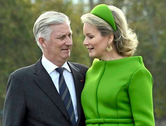 Entertainment Themen der Woche KW42 Entertainment Bilder des Tages State Visit of King Philippe and Queen Mathilde to France (Day 2) PARIS, FRANCE - OCTOBER 15 : King Philippe of Belgium and Queen Mathilde of Belgium pictured at the Pont Alexandre III on the second day of the official state visit of the Belgian royal couple to France on October 15, 2024 in Paris, France, 15 10 2024 Paris France  Copyright: xDidierxLebrunx