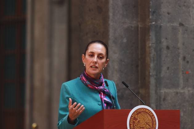 President of Mexico, Claudia Sheinbaum Pardo, speaking during a press conference after the High Level Summit between U.S. and Mexican business leaders and entrepreneurs, at National Palace. on October 15, 2024 in Mexico City, Mexico. Mexico City Mexico - ZUMAe321 20241015_zia_e321_002 Copyright: xCarlosxSantiagox