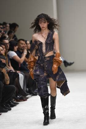 October 15, 2024, Mexico City, Mexico City, Mexico: Models wear designs by the Spanish PETER SPOSITO during the Mexico Fashion Week Mexico City Mexico - ZUMAn296 20241015_zip_n296_002 Copyright: xJorgexNunezx