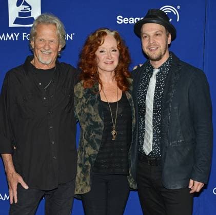 A Song Is Born, The 16th Annual GRAMMY Foundation Legacy Concert 23 January 2014 - Los Angeles, California - Bonnie Raitt, Kris Kristofferson and Gavin DeGraw. A Song Is Born, the 16th Annual GRAMMY Foundation Legacy Concert, presented by Seagate, held at the Wilshire Ebell Theatre. Photo Credit: Christine Chew AdMedia Los Angeles CA United States EDITORIAL USE ONLY  Copyright: xx ChristinexChew AdMediax admphotos994666