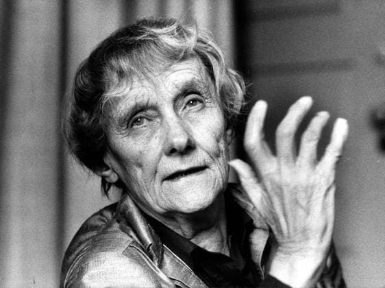 Astrid Lindgren Fyllde 90 ar nov 1997 Lindgren Astrid författare porträtt 1988 sp_sw x2503x *** Astrid Lindgren turned 90 years old Nov 1997 Lindgren Astrid author portrait 1988 sp sw x2503x  Copyright: xRolfxOlssonx xSydsvenskanx xIBLxBildbyrax
