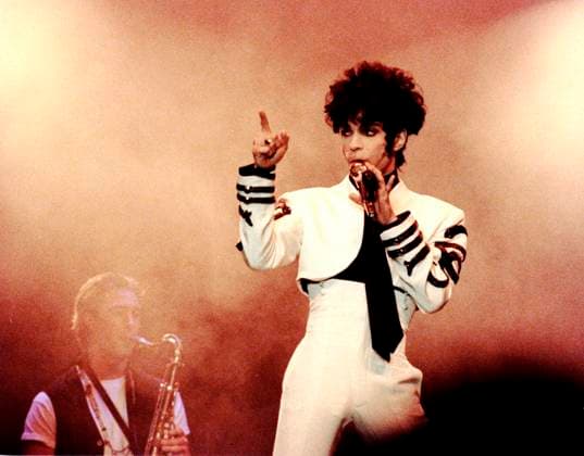 FILE 19930805 Music Artist Prince Rogers Nelson appears at the Globe Arena in Stockholm 1993. STOCKHOLM Sweden ttexport x141x *** FILE 19930805 Music Artist Prince Rogers Nelson appears at the Globe Arena in Stockholm 1993 STOCKHOLM Sweden ttexport x141x  Copyright: xFredrikxFunckx xTTx x PRINCE-CONCERT