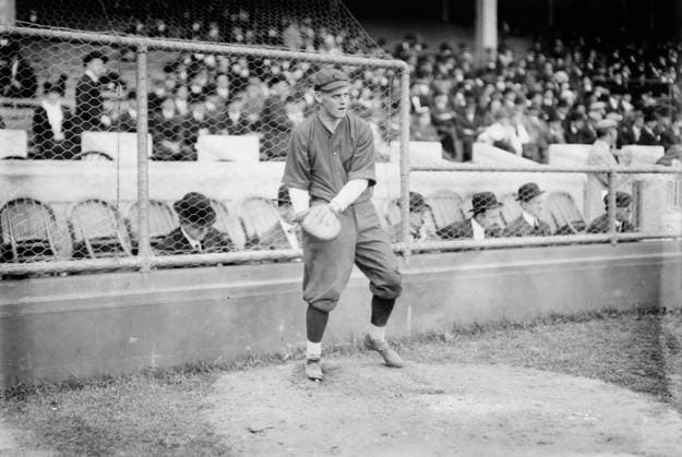 RECORD DATE NOT STATED Earl Blackburn, Cincinnati NL (baseball), 1913. Copyright:xHeritagexArt HeritagexImagesxBainxNewsxServicex IMAGO, ! ACHTUNG: AUFNAHMEDATUM GESCHÄTZT!  Copyright:HeritagexArt HeritagexImagesxBainxNewsxServicex IMAGO