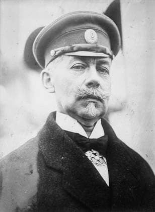 RECORD DATE NOT STATED Dr Michael Abramovich Iogolevitch, between c1915 and c1920. Shows Russian American physician Michael A. Iogolevitch, father of Paul Michael Iogolevitch. Copyright:xHeritagexArt HeritagexImagesxBainxNewsxServicex IMAGO, ! ACHTUNG: AUFNAHMEDATUM GESCHÄTZT!  Copyright:HeritagexArt HeritagexImagesxBainxNewsxServicex IMAGO