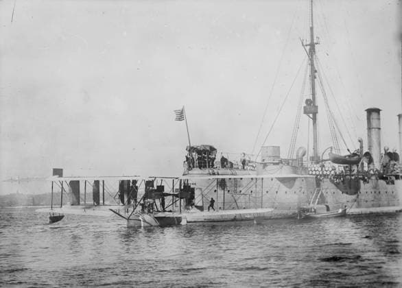 RECORD DATE NOT STATED NC-1 at Halifax, 1919. Shows Navy-Curtiss Flying Boats NC-1 at Halifax, Nova Scotia, on a leg of its trans-Atlantic journey in 1919. Copyright:xHeritagexArt HeritagexImagesxBainxNewsxServicex IMAGO, ! ACHTUNG: AUFNAHMEDATUM GESCHÄTZT!  Copyright:HeritagexArt HeritagexImagesxBainxNewsxServicex IMAGO