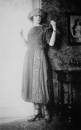 RECORD DATE NOT STATED Harriet Gustine, between c1915 and c1920. Shows actress Harriet Gustine (in usage, other spellings include Harriete and Gustin). Copyright:xHeritagexArt HeritagexImagesxBainxNewsxServicex IMAGO, ! ACHTUNG: AUFNAHMEDATUM GESCHÄTZT!  Copyright:HeritagexArt HeritagexImagesxBainxNewsxServicex IMAGO