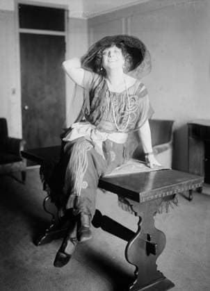 RECORD DATE NOT STATED Storchio, between c1915 and c1920. Shows Rosina Storchio (1872-1945), an Italian lyric opera singer. Copyright:xHeritagexArt HeritagexImagesxBainxNewsxServicex IMAGO, ! ACHTUNG: AUFNAHMEDATUM GESCHÄTZT!  Copyright:HeritagexArt HeritagexImagesxBainxNewsxServicex IMAGO