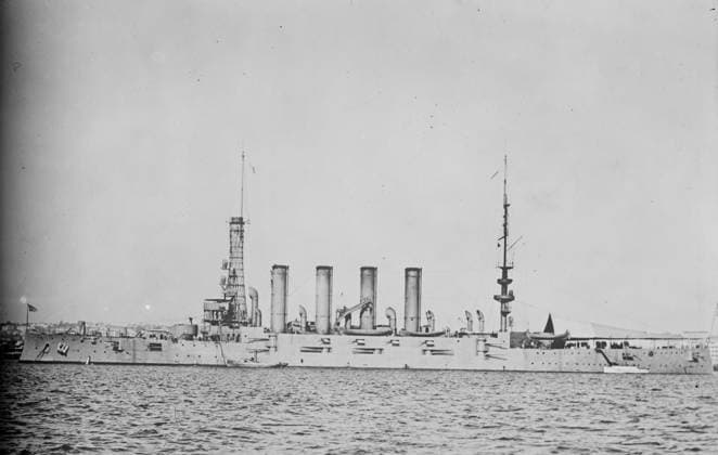RECORD DATE NOT STATED U.S.S. PITTSBURG, between c1915 and c1920. Shows the USS Pittsburgh, formerly named the USS Pennsylvania. Copyright:xHeritagexArt HeritagexImagesxBainxNewsxServicex IMAGO, ! ACHTUNG: AUFNAHMEDATUM GESCHÄTZT!  Copyright:HeritagexArt HeritagexImagesxBainxNewsxServicex IMAGO