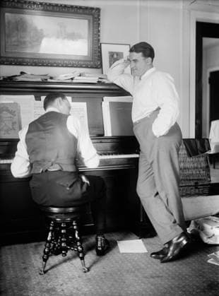 RECORD DATE NOT STATED Burke, between c1915 and c1920. Copyright:xHeritagexArt HeritagexImagesxBainxNewsxServicex IMAGO, ! ACHTUNG: AUFNAHMEDATUM GESCHÄTZT!  Copyright:HeritagexArt HeritagexImagesxBainxNewsxServicex IMAGO