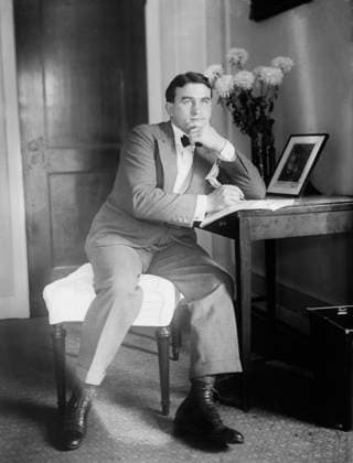 RECORD DATE NOT STATED Burke, between c1915 and c1920. Copyright:xHeritagexArt HeritagexImagesxBainxNewsxServicex IMAGO, ! ACHTUNG: AUFNAHMEDATUM GESCHÄTZT!  Copyright:HeritagexArt HeritagexImagesxBainxNewsxServicex IMAGO