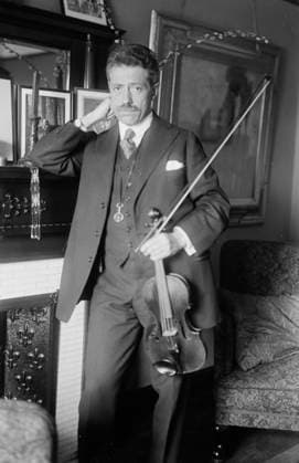 RECORD DATE NOT STATED Kreisler, between c1915 and c1920. Shows violinist Fritz Kreisler (1875-1962). Copyright:xHeritagexArt HeritagexImagesxBainxNewsxServicex IMAGO, ! ACHTUNG: AUFNAHMEDATUM GESCHÄTZT!  Copyright:HeritagexArt HeritagexImagesxBainxNewsxServicex IMAGO
