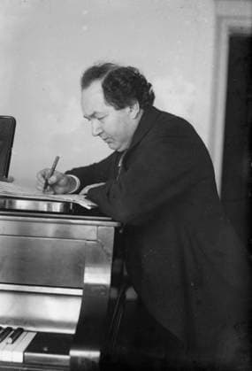 RECORD DATE NOT STATED L. Godowsky, between c1910 and c1915. Copyright:xHeritagexArt HeritagexImagesxBainxNewsxServicex IMAGO, ! ACHTUNG: AUFNAHMEDATUM GESCHÄTZT!  Copyright:HeritagexArt HeritagexImagesxBainxNewsxServicex IMAGO