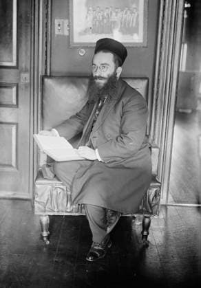 RECORD DATE NOT STATED Rosenblatt, between c1915 and c1920. Shows cantor and composer Josef Yossele Rosenblatt (1882-1933) who was born in the Ukraine. Copyright:xHeritagexArt HeritagexImagesxBainxNewsxServicex IMAGO, ! ACHTUNG: AUFNAHMEDATUM GESCHÄTZT!  Copyright:HeritagexArt HeritagexImagesxBainxNewsxServicex IMAGO