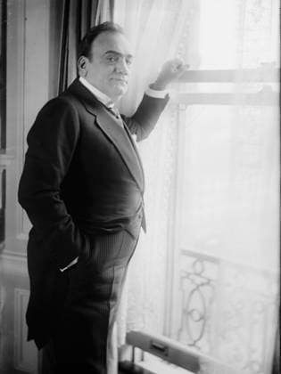 RECORD DATE NOT STATED Caruso, between c1915 and c1920. Copyright:xHeritagexArt HeritagexImagesxBainxNewsxServicex IMAGO, ! ACHTUNG: AUFNAHMEDATUM GESCHÄTZT!  Copyright:HeritagexArt HeritagexImagesxBainxNewsxServicex IMAGO