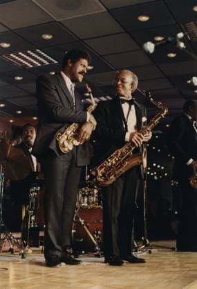 RECORD DATE NOT STATED Charles McPherson and Jimmy Heath, Jazz Inn Party, Nordwijk, Netherlands, 1989. Copyright:xNationalxJazzxArchive HeritagexImagesxBrianxFoskettx IMAGO, ! ACHTUNG: AUFNAHMEDATUM GESCHÄTZT!  Copyright:NationalxJazzxArchive HeritagexImagesxBrianxFoskettx IMAGO