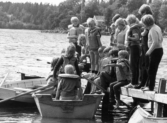 ARKIV 19710709 Sommarkollo pa Barnens Ö i Stockholms skärgard. Barnkoloni. Barnens Ö Sverige x33x *** ARCHIVE 19710709 Summer camp on Childrens Island in Stockholm Archipelago Childrens Colony Childrens Island Sweden x33x  Copyright: xSörenxJohanssonx