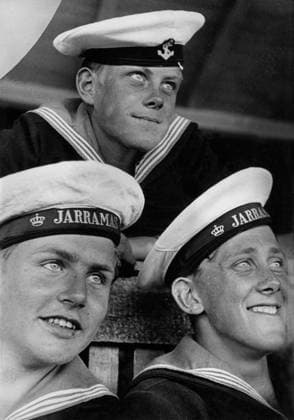 POLAND DANZIG 1930s. Orig. caption... DER KAMPF UMS TAU. Mit besonderser Begeisterung und gespannter Amerkentsicht betrachten die drei von der Jarramas, dem schwedischen Schuilschiff, den Fortgang des Kampfes. Note Swedish fleet visit to Danzig with the ship Jarramas which was a training ship for the navy s cadet corps 1900-1938 For full text see BBi268 See also BAS746 and BBi862-BBi869 Image series Photo reportage Trio Faces Onlookers Glances CD350 sites: DANZIG;SWEDER* DANZIG POLAND sp_sw x5600x *** POLAND DANZIG 1930s Orig caption THE BATTLE AROUND TAU With special enthusiasm and anxious American eyes the three men from the Jarramas, the Swedish shelter ship, watch the progress of the battle, den Fortgang des Kampfes Note Swedish fleet  Copyright: xx THE NAVY S SHIP S GUARDS
