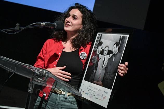 Bilder des Jahres 2024, Entertainment 10 Oktober Entertainment Themen der Woche KW42 Entertainment Bilder des Tages Jean Vigo Awards evening in Paris FA French filmmaker and Jean Vigo 2024 du Long Metrage award winner Louise Courvoisier delivers a speech during the Jean Vigo Awards evening at the Centre Pompidou in Paris on October 17, 2024. Photo by Firas Abdullah ABACAPRESS.COM  Copyright: xAbdullahxFiras ABACAx