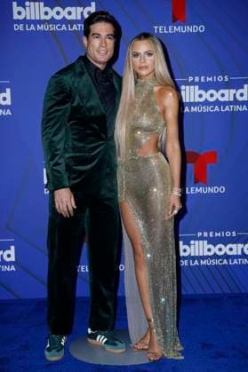 Danillo Carrera y Isabella Castillo walk the red carpet at the 2024 Latin Billboard Music Awards at the Mediapro Studio in Medley, Florida on Thursday, October 17, 2024.  MIA20241017149 GARYxIxROTHSTEIN