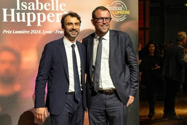 Grégory Doucet and Cédric Van Styvendael at the Lumière Festival 2024 award ceremony in Lyon on 18 10 2024 Photo Sandrine Thesillat Panoramic PEOPLE Price Lumiere Festival Lumiere 2024 Lyon 10 18 2024 SandrineThesillat Panoramic 
