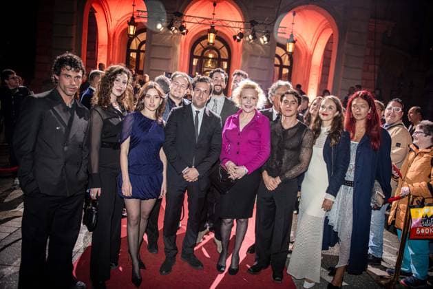 18.10.2024 xesx Frankfurt am Main, Alte Oper Der Hessische Film- und Kinopreis 2024 Cast der Serie Die Zweiflers u.a. Schauspielerin Deleila Piasko und Sunnyi Melles (Die Zweifler)