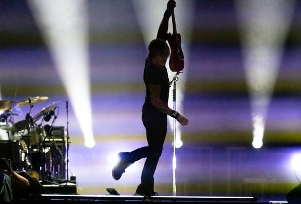October 18, 2024, Sacramento, Ca, USA: Keith Urban performs during the Golden Sky Music Festival at Discovery Park on Friday, Oct. 18, 2024 in Sacramento. Sacramento USA - ZUMAj89_ 20241018_zaf_j89_025 Copyright: xPaulxKitagakixJr.x