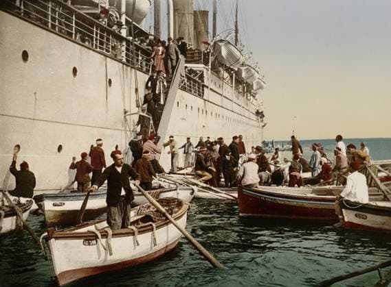 RECORD DATE NOT STATED Passengers Disembarking from Cruise Ship, Algiers, Algeria, Photochrome Print, circa 1899 Passengers Disembarking from Cruise Ship, Algiers, Algeria, Photochrome Print, circa 1899. Copyright: 1010_16_ghi-circa01462