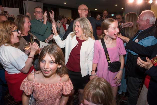 October 21, 2024, Fredericton, Nb, Canada: New Brunswick Liberal Leader and premier-elect Susan Holt, centre, arrives with her family to the Liberal party election night headquarters in Fredericton, Monday, Oct. 21, 2024. Fredericton Canada  - ZUMAc35_ 20241021_zaf_c35_116 Copyright: xStephenxMacgillivrayx