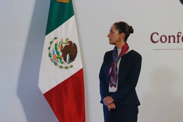 President Sheinbaum Holds A Press Briefing - Mexico Mexico’s President, Claudia Sheinbaum Pardo speaking about the allocation of 5 billion Mexican Pesos for the new university campuses, which are included in the budget, and also confirmed the arrest of the perpetrator of the murder of priest Marcelo Perez in Chiapas, and the death of Fernando Valenzuela, during a briefing conference at the National Palace. Mexico City, Mexico, October 23, 2024. Photo by Carlos Santiago Eyepix Group ABACAPRESS.COM Mexico City Mexico  Copyright: xEyepix ABACAx