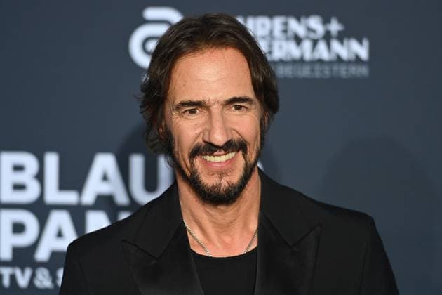 Thomas HAYO, (Creative Director), Einzelbild,angeschnittenes Einzelmotiv,Portraet,Portrait,Porträt. Roter Teppich,Blauer Panther TV und Streaming Award 2024 am 23.10.2024 in der BMW Welt Muenchen.