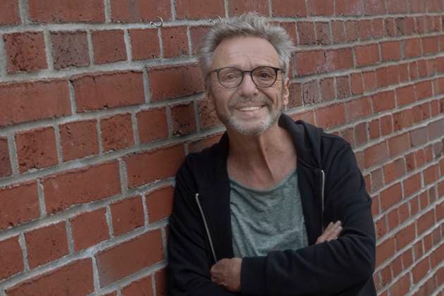 Sänger Purple Schulz - eigentlich Rüdiger Schulz (Jahrgang 1956) - privat vor seinem Konzert anläßlich der Rocknächte 2024 in der Kulturscheune Gröditz Sachsen. Exklusiv- *** Singer Purple Schulz actually Rüdiger Schulz born 1956 privately before his concert on the occasion of the Rocknächte 2024 in the Kulturscheune Gröditz Sachsen Exklusiv