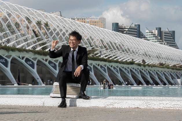 News Themen der Woche KW43 Portraits of YouTube co-founder Steve Chen Entrepreneur, computer engineer and YouTube co-founder Steve Chen poses for Europa Press, at the City of Arts and Sciences, on October 24, 2024, in Valencia, Comunidad Valenciana Spain Steve Chen is a Taiwanese-American entrepreneur and computer engineer, co-founder of YouTube and currently one of the leading investors and mentors of technology start-ups 24 OCTOBER 2024 PORTRAITS ECONOMY Valencia Valencia Comunidad Valenciana Valencia Comunidad Valenciana Spain  Copyright: xJorgexGilx 6298078