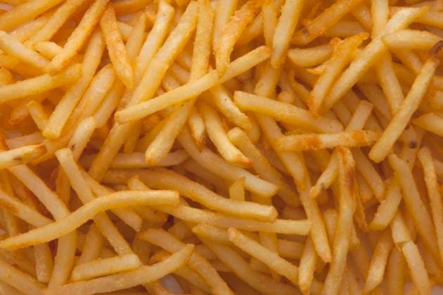 Pile of French fries Salt Lake City,Utah,USA, 04.01.2010, TTBB_ti3601139.jpg, Appetite, Background, Chips, Cholesterol, Comfort Food, Crave, Craving, Fast Food, Fat, Fatning, Fatty Food, Food, French Fries, Fried, Fried Food, Fries, Full Frame, Horizontal, Junk Food, No People, Obesity, Pile, Temptation, Unhealthy, Unhealthy Diet, Unhealthy Food Copyright: xMikexKempx