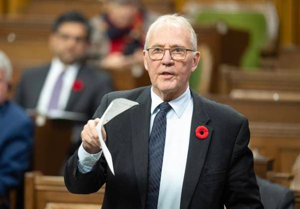 October 25, 2024, Ottawa, On, Canada: National Defence Minister Bill Blair rises during Question Period, Friday, October 25, 2024 in Ottawa. Ottawa Canada  - ZUMAc35_ 20241025_zaf_c35_010 Copyright: xAdrianxWyldx
