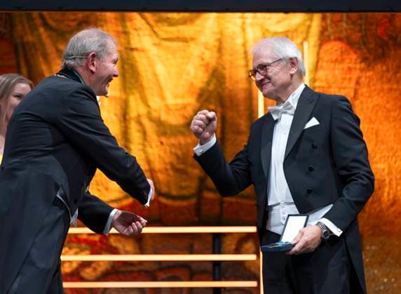 STOCKHOLM, SWEDEN 20241025 Gerteric Lindqvist, CEO Nibe Industrier, receives the 2024 Gold Medal at the Academy of Engineering Sciences IVA ceremony at the City Hall in Stockholm on Friday STOCKHOLM SWEDEN x10040x  Copyright: xAndersxWiklund TTx IVAS HÖGTIDSSAMMANKOMST 2024 XCgwZI0G_-o