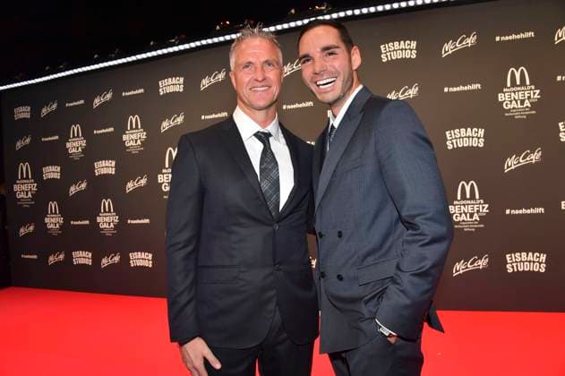 Ralf Schumacher und Etienne Bousquest-Cassagne bei der 19. McDonald s Benefiz Gala zugunsten der McDonald s Kinderhilfe Stiftung in den Eisbach Studios. München, 26.10.2024 *** Ralf Schumacher and Etienne Bousquest Cassagne at the 19 McDonald s Benefit Gala in aid of the McDonald s Childrens Aid Foundation at the Eisbach Studios in Munich, 26 10 2024 Foto:xB.xInsingerx xFuturexImagex mcdonalds_4067