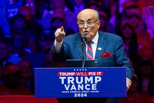 Trump rally at Madison Square Garden in New York, USA - 27 Oct 2024 Rudy Giuliani speaks at a rally in support of Donald Trump. Republican presidential candidate Donald Trump held a rally at Madison Square Garden as the United States presidential election enters its final 10 days. New York United States Copyright: xJenxGolbeckx xSOPAxImagesx _5AB4105