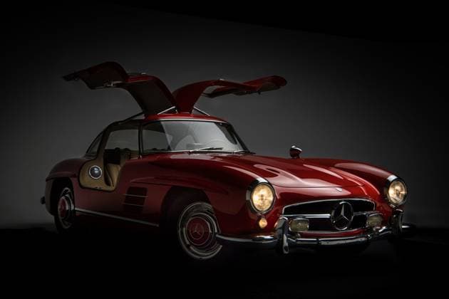 Last ever Mercedes Gullwing on the planet heads under the hammer for a whopping Â£2.7 million Story from Jam Press (Mercedes Gullwing Auction) Pictured: The 1957 Mercedes-Benz 300 SL Gullwing. Last ever Mercedes Gullwing on the planet heads under the hammer for a whopping Â£2.7 million The last ever Mercedes Gullwing on the planet is heading under the hammer with an estimated value of Â£2.7 million. The 1957 Mercedes-Benz 300 SL Gullwing is widely regarded as the most iconic and recognisable car ever made. The magnificent motor was originally displayed 67 years ago at the Poznan International Trade Fair by Mercedes-Benz. The car is kitted out with a 3.0 L, 2,996 cc, water-cooled, overhead cam, straight-six engine. The engine powers t  Copyright: xJamxPress ForsythexFotography xCourtesyxofxRMxSotheby s