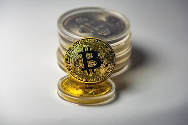 Bitcoin Value Growth HUAI AN, CHINA - OCTOBER 30, 2024 - Bitcoin model commemorative coins are displayed in Huai an city, Jiangsu province, China, Oct 30, 2024. Huai an Jiangsu China  Copyright: xCFOTOx originalFilename: cfoto-bitcoinv241030_npPEB.jpg