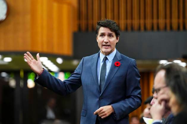 October 30, 2024, Ottawa, On, Canada: Prime Minister Justin Trudeau rises during question period in the House of Commons on Parliament Hill in Ottawa, Wednesday, Oct. 30, 2024. Ottawa Canada  - ZUMAc35_ 20241030_zaf_c35_080 Copyright: xSeanxKilpatrickx